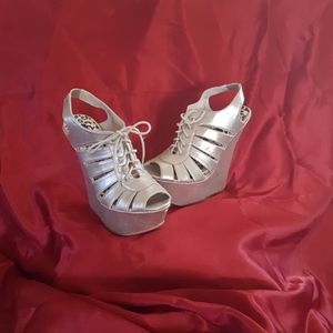 Dollhouse women wedges